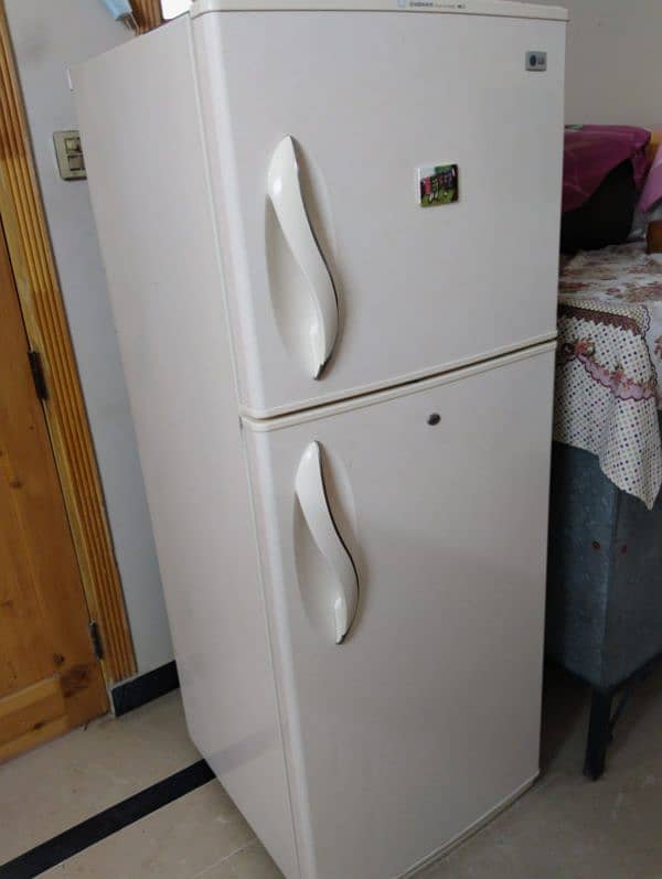 Lg Refrigerator For sale 2