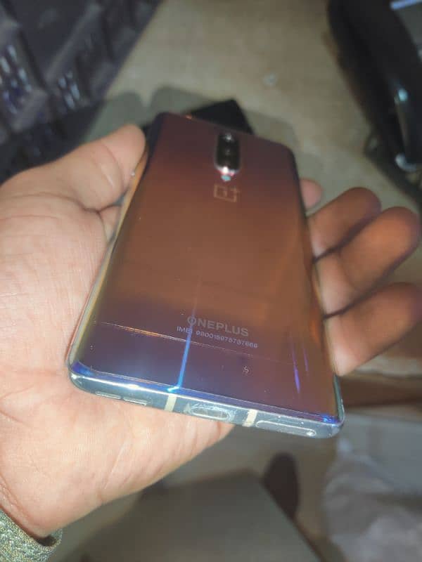 OnePlus 8 single sim 8/128 7