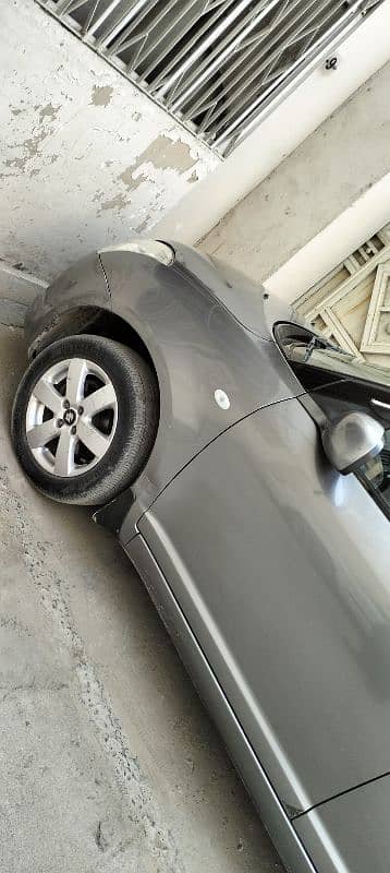 Suzuki Swift dlx 2014 end ki Hy my name no deal with out transfer 13