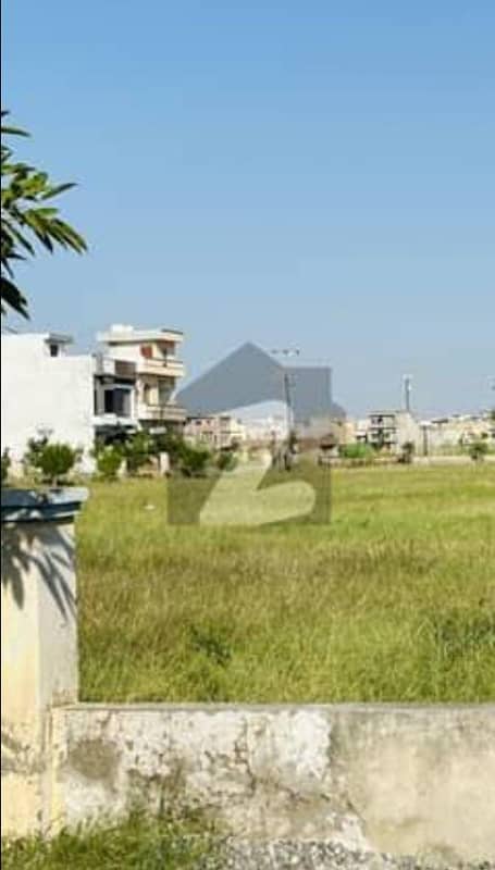 Prime 40 Marla Residential Plot For Sale In Canal Garden - Lahore 1