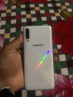 Samsung A70 PTA 6/128 Gb