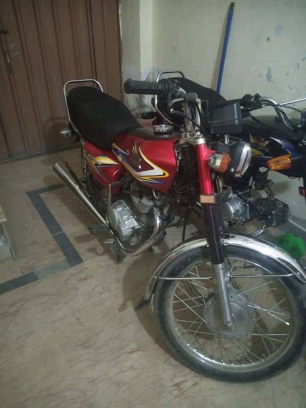 Honda 125CG 20 model jameen condition 1