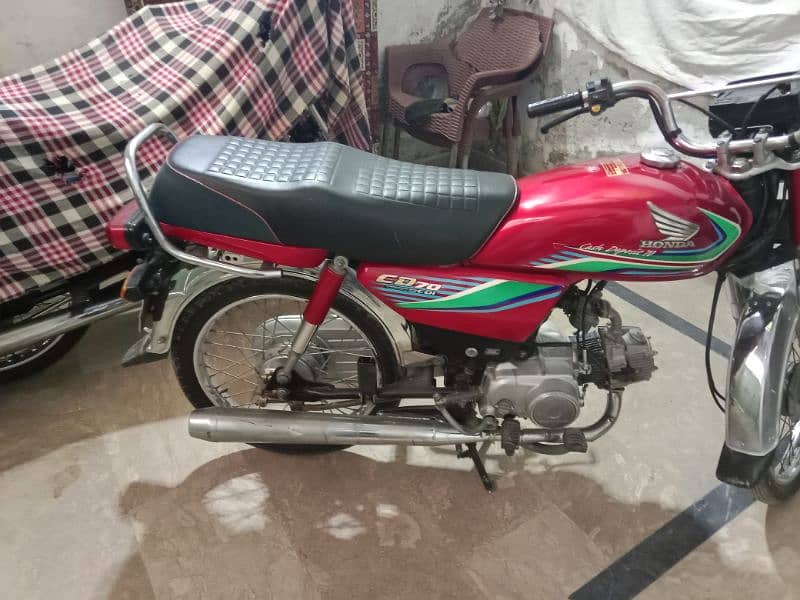 Honda CD 70 model 2018 O3OO84/49/88O 2