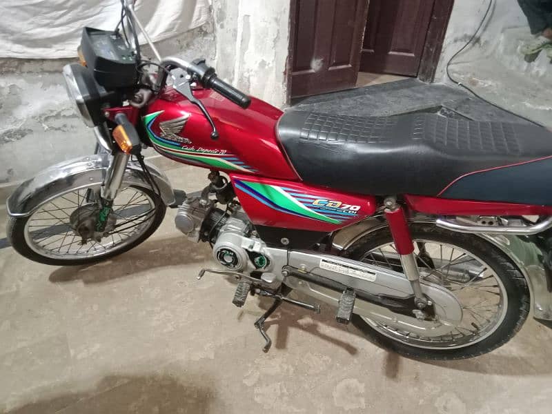 Honda CD 70 model 2018 O3OO84/49/88O 9