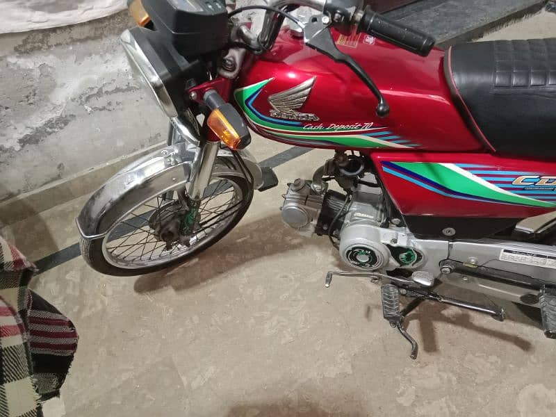 Honda CD 70 model 2018 O3OO84/49/88O 12