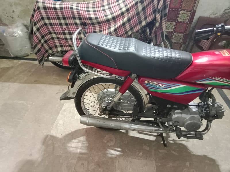 Honda CD 70 model 2018 O3OO84/49/88O 15