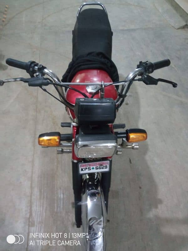 Honda CD 70 8