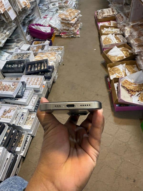 iPhone 15 Pro Natural C/A JV 512Gb Health: 87 Condition 10/10 3