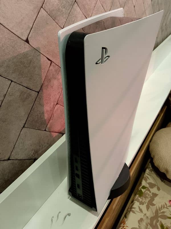 Sony play station 5 8