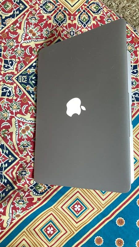 Apple Macbook Pro 2012 1