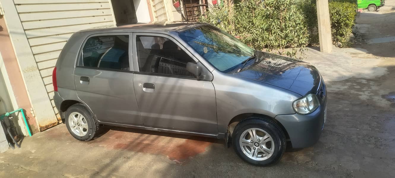 Suzuki Alto 2010 3