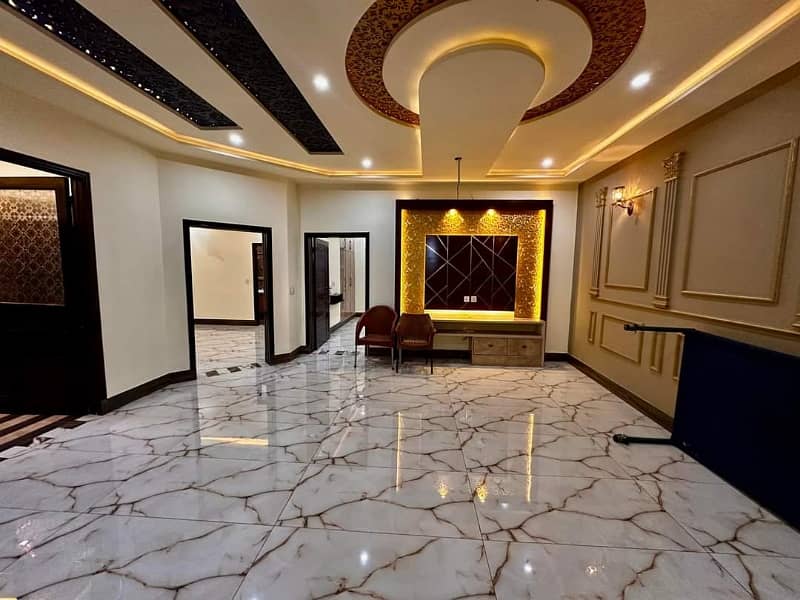 11 Marla New House Available For Sale 5 Beds Valencia Town Lahore Pakistan 21