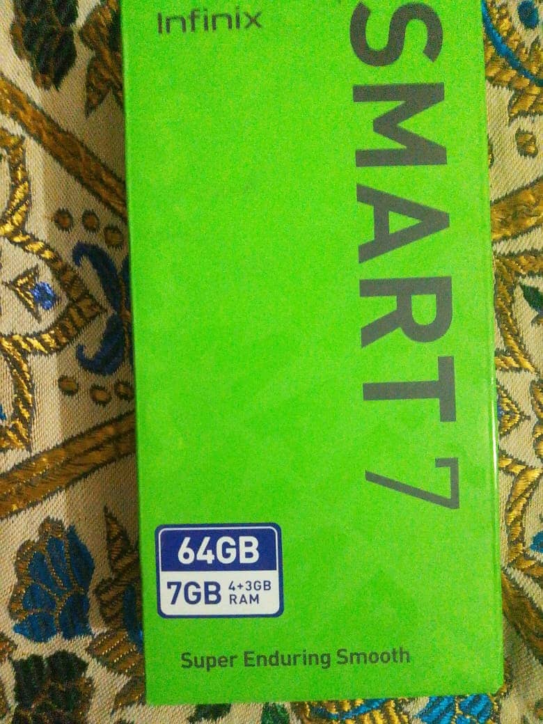 Infinix smart7 4/64 1