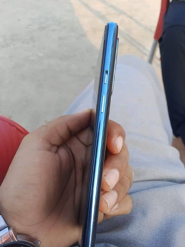 One plus 9 pta approved full condition ok storage 8/128 gb 1