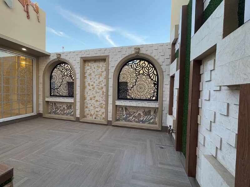 Valencia Town Lahore Pakistan 1 Kanal House For Sale 5 Beds 36