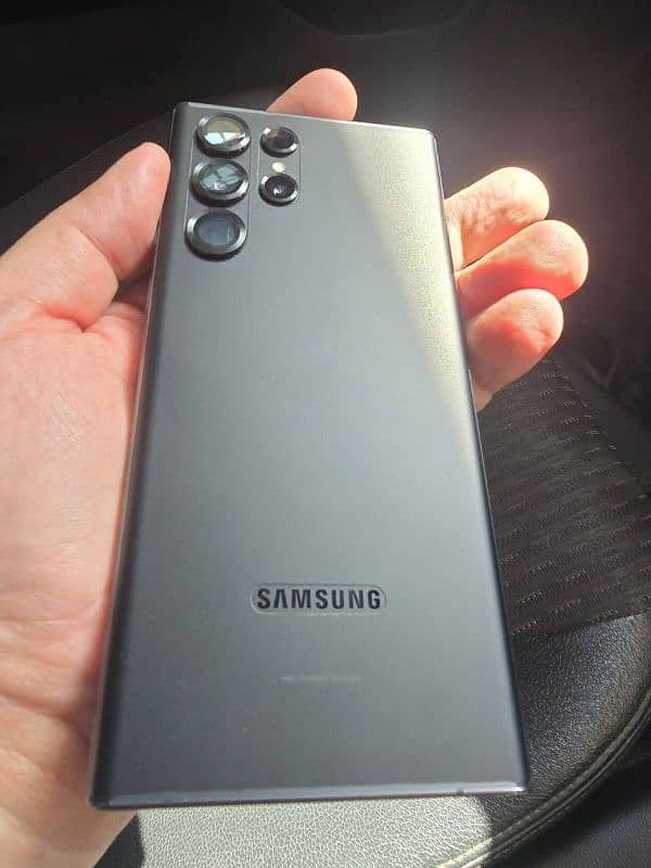 SAMSUNG S22 ULTRA APPROVED 10/10 4