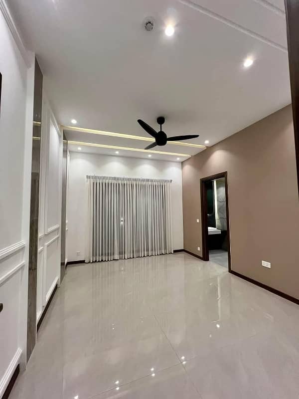 20 Marla New House Available For Sale 80 Feet Road Valencia Town Lahore Pakistan 26