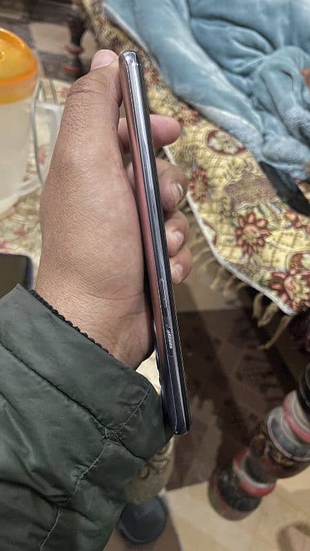 OnePlus 9  10/10 Condition 5