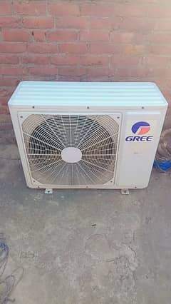 Gree DC inverter Ac heat and cool 1.5 ton