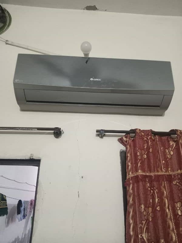 Gree DC inverter Ac heat and cool 1.5 ton 2