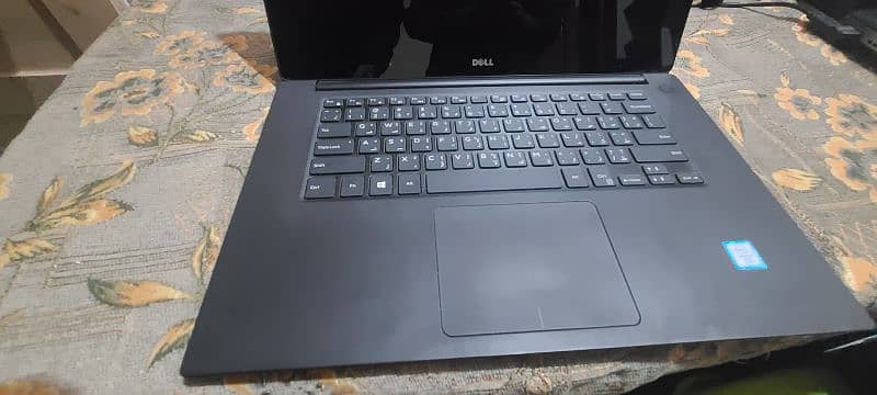 Dell Precision 5520 2