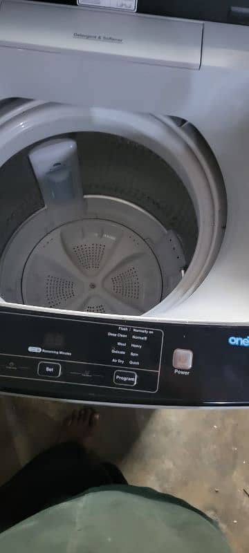 HAIER ONE TOUCH WASHING MACHINE 4