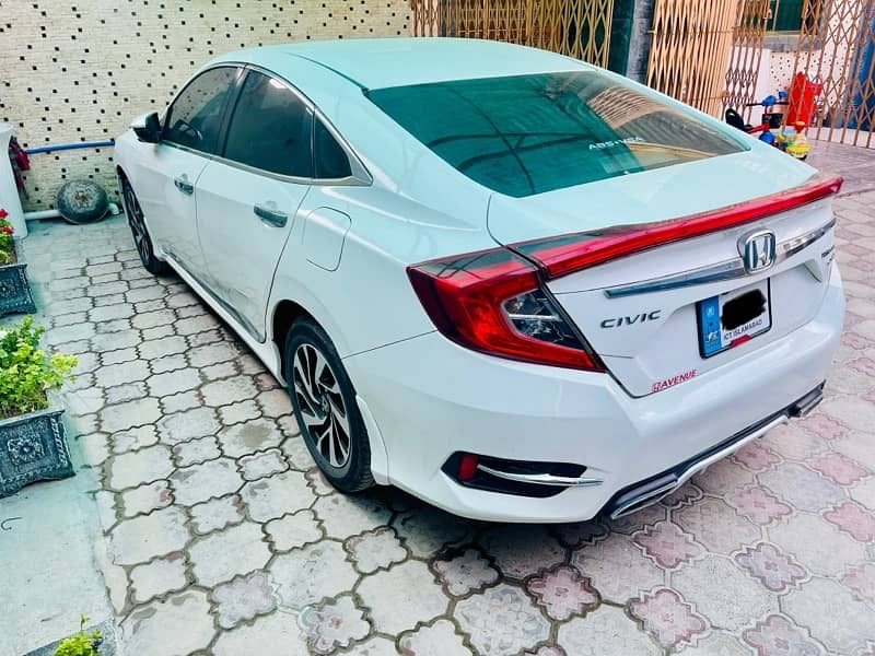 Honda Civic Available For Rent 4