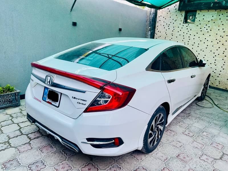 Honda Civic Available For Rent 5