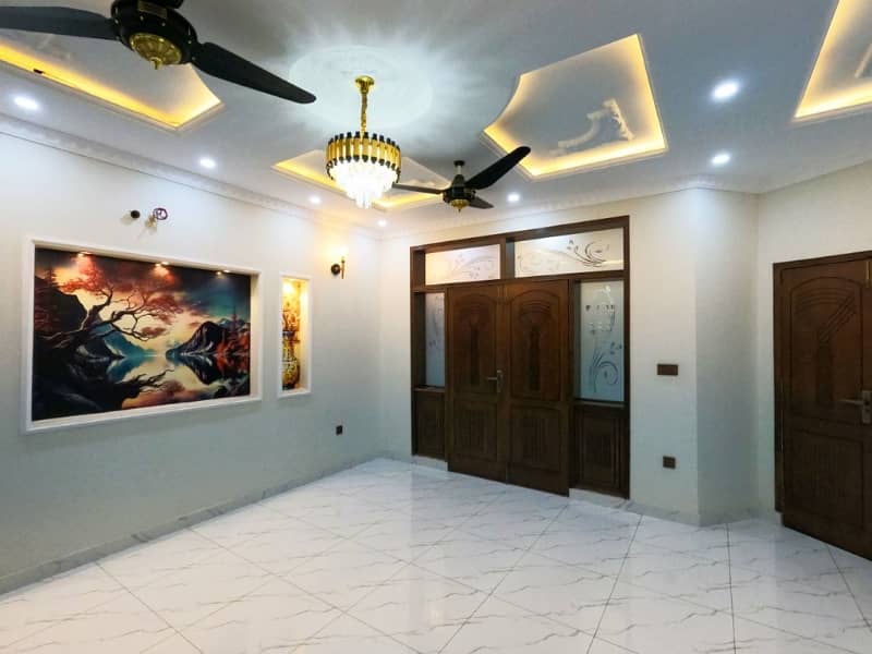 Sale A House In Lahore Prime Location 13