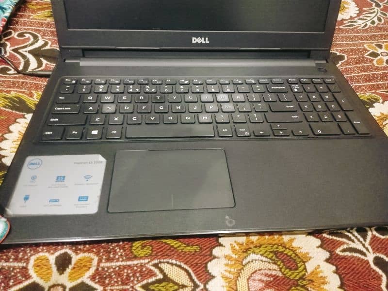 Dell Inspiron 15 core i3 8th generation/Laptop for sale /256ssd 1