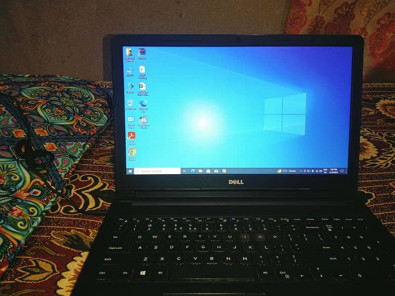 Dell Inspiron 15 core i3 8th generation/Laptop for sale /256ssd 3