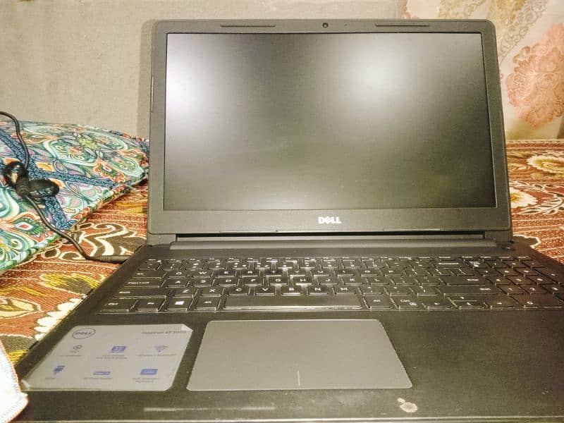 Dell Inspiron 15 core i3 8th generation/Laptop for sale /256ssd 4