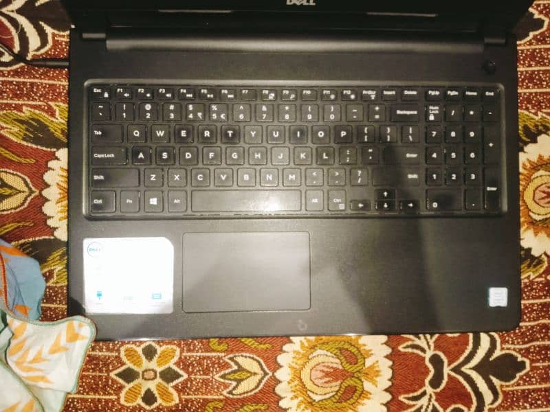 Dell Inspiron 15 core i3 8th generation/Laptop for sale /256ssd 5