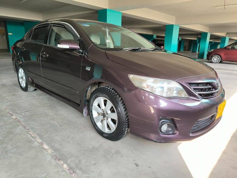 Toyota Corolla Altis 2013 1.6 1