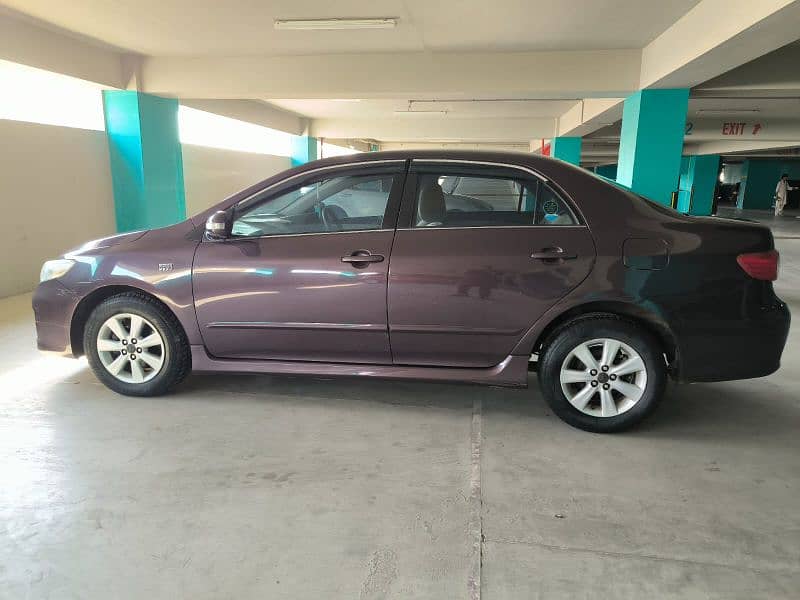 Toyota Corolla Altis 2013 1.6 5