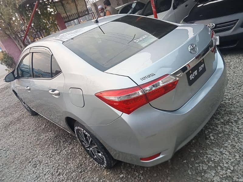 Toyota Corolla GLI 2014 4