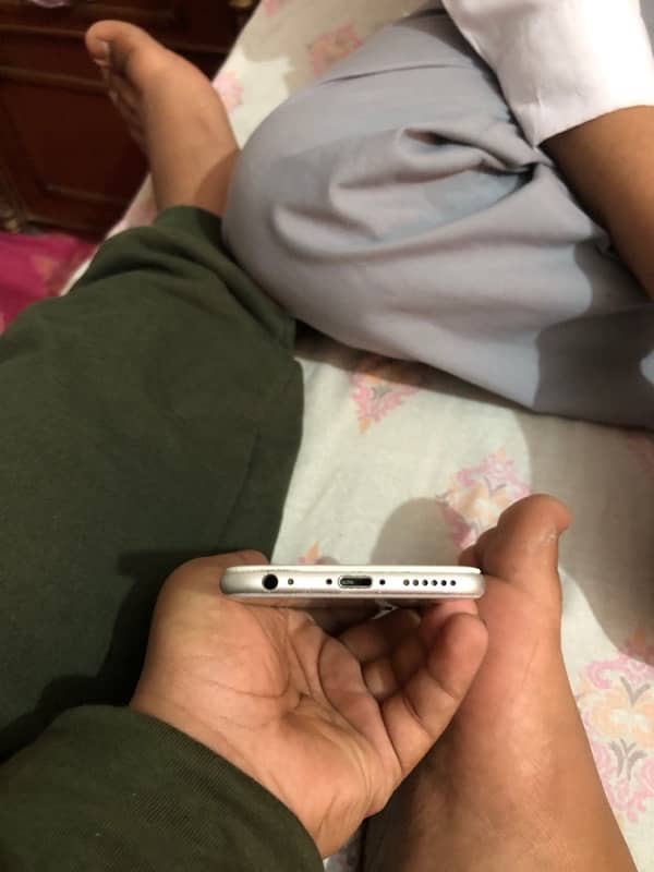 iphone 6s / pta approved / 16 gb 6