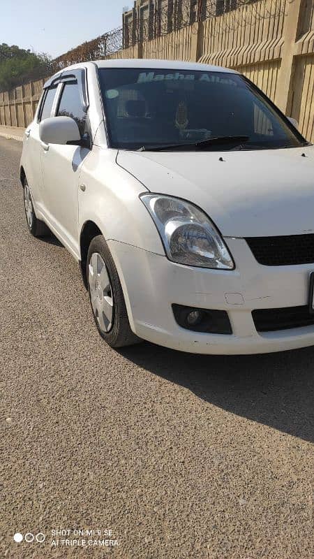 Suzuki Swift 2011 1