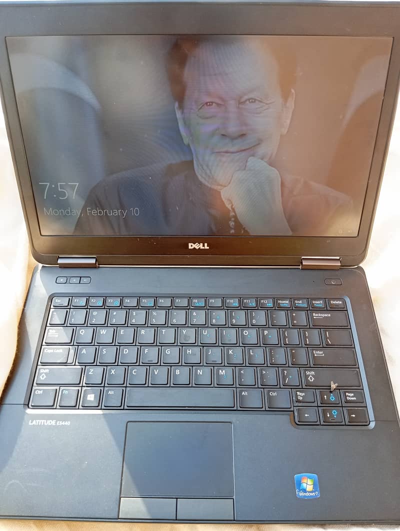 Dell Latitude E5440 4