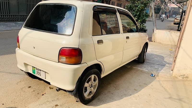 Daihatsu Cuore 2005 3