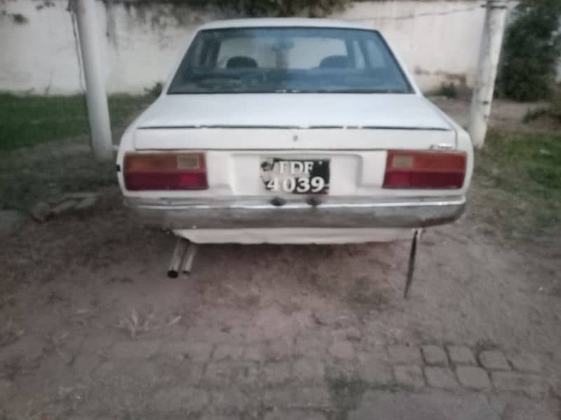 Nissan 120 Y 1980 3