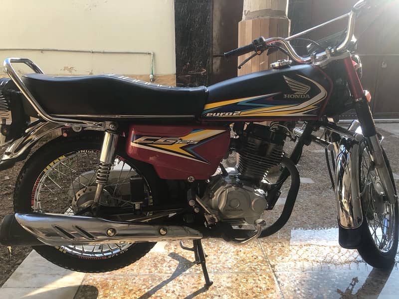 Honda CG 125 2019 model in very good condition 4