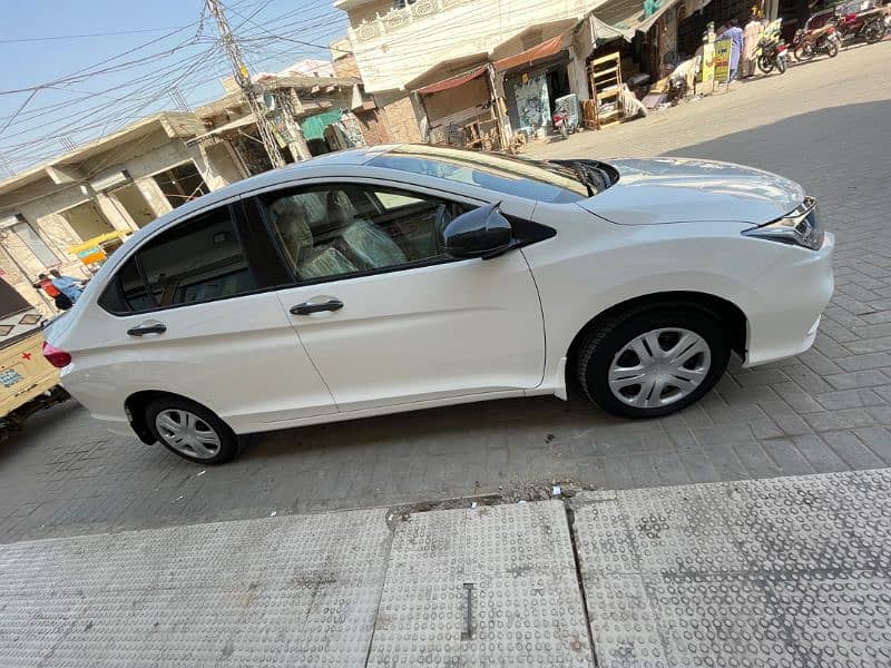 Honda City IVTEC 2024 4