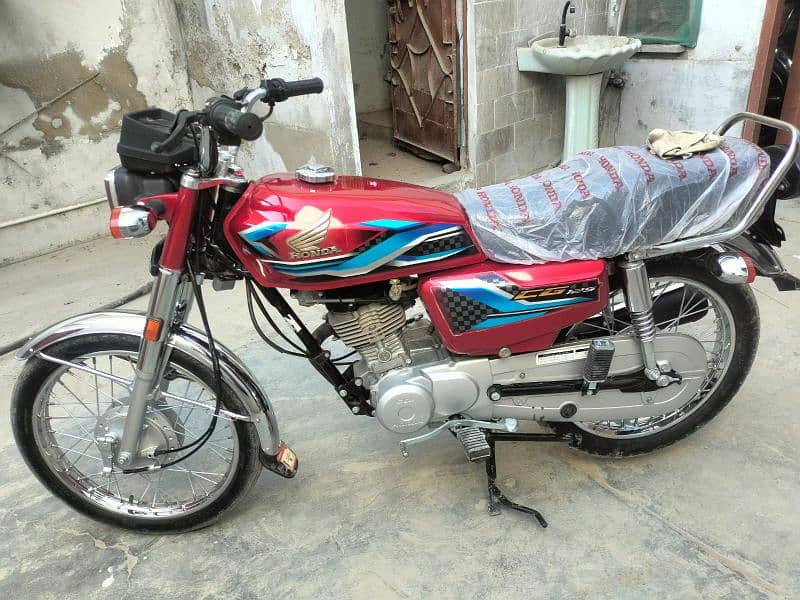 HONDA 125 2024 (HYDERABAD NUMBER) 2