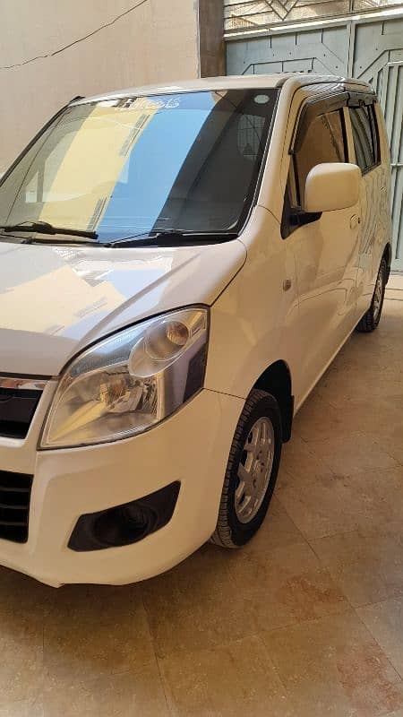 Suzuki Wagon R 2018 9