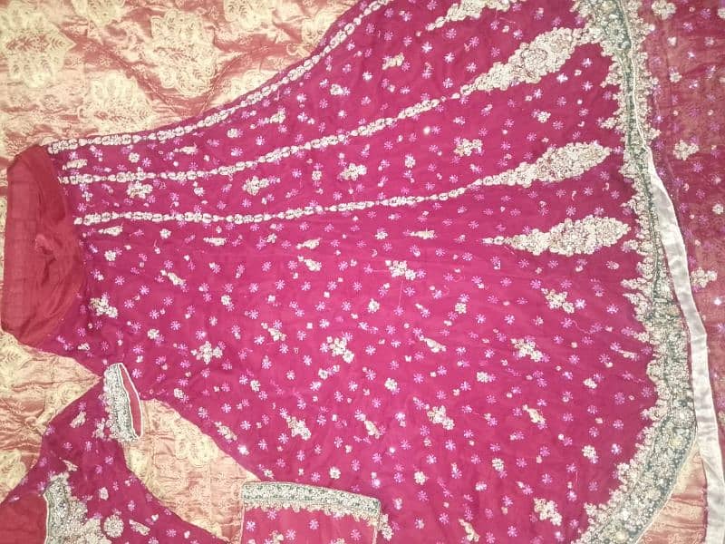 Bridal lehnga for sale 3