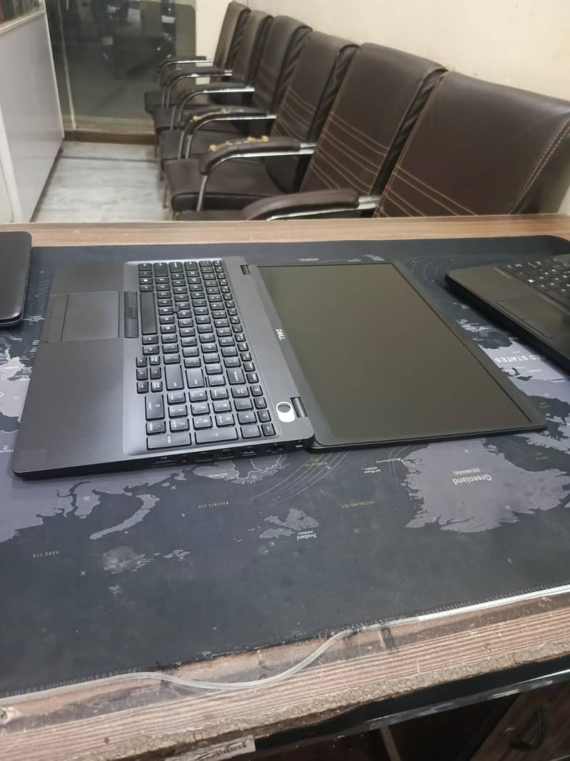 Dell Latitude 5500 Core-i5-8th Gen 16GB RAM 256GB SSD 15.6″ Display 2