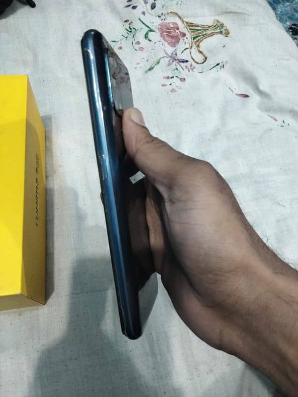 Realme 7 pro pta official approved  Indispaly finger print  Fron 7