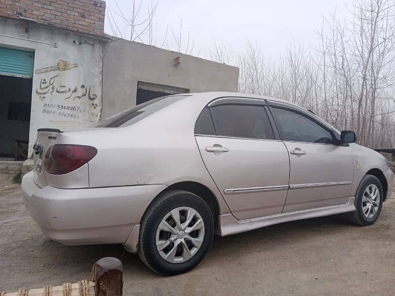 Toyota SE Saloon 2004 1