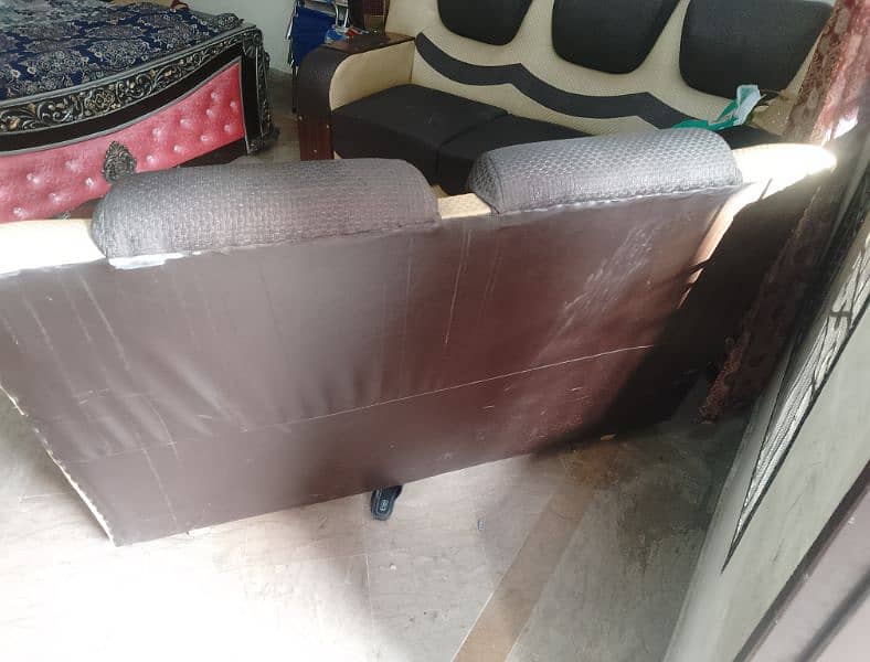 Sofa Set 9/10 condition 5